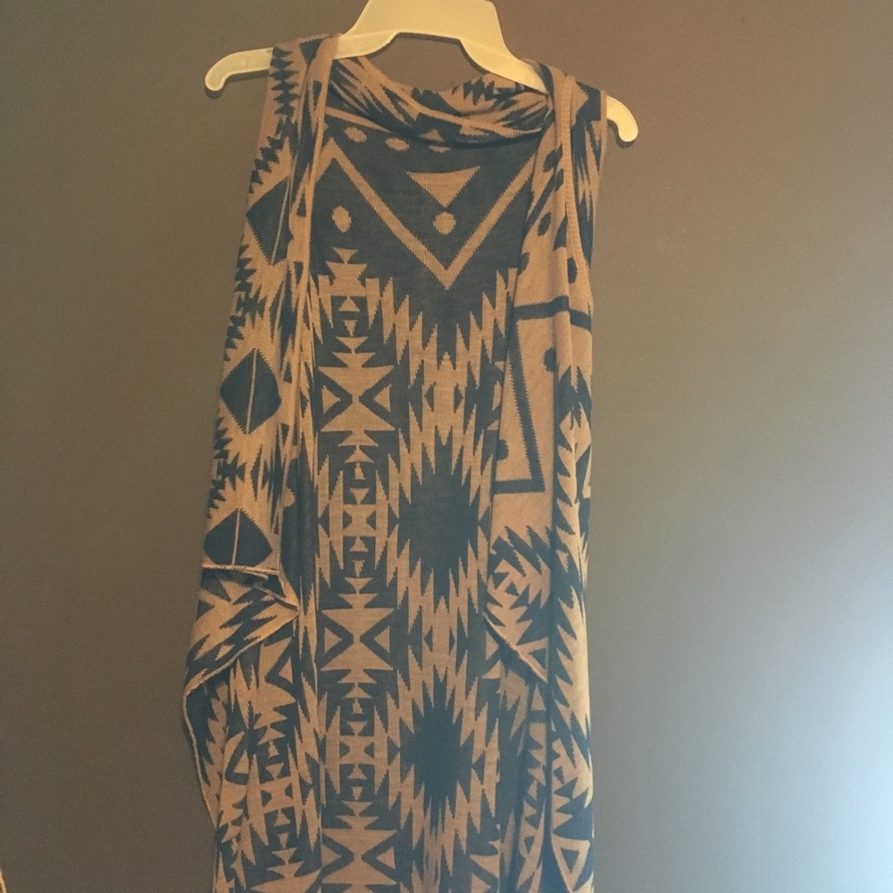 Reversible top